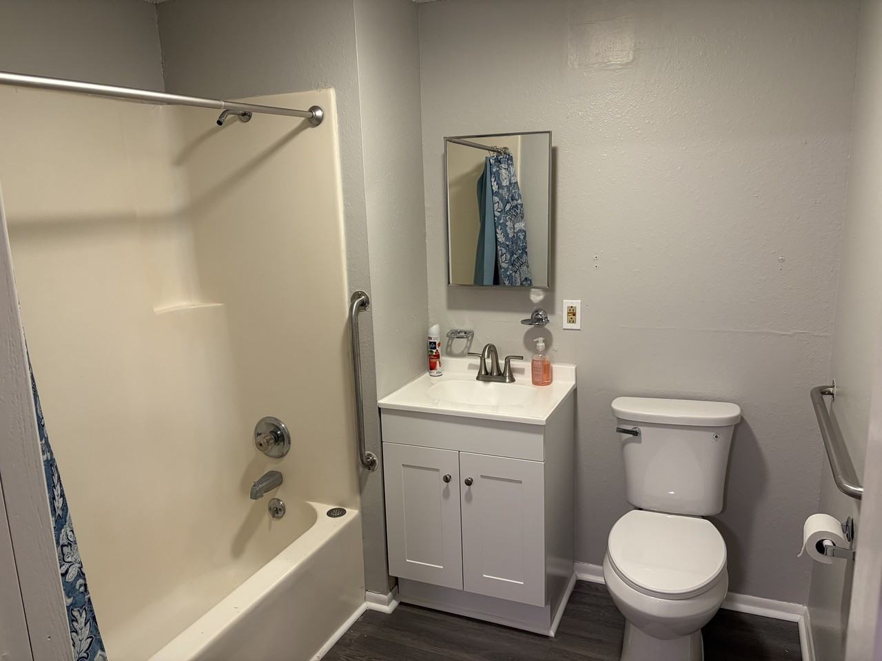 425 North 11th Street - Photo 5 of 10