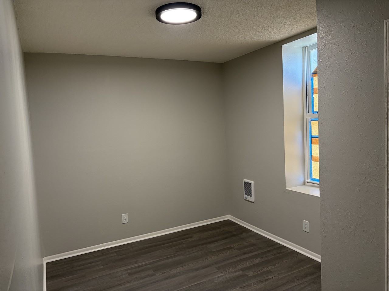 425 North 11th Street - Photo 7 of 10