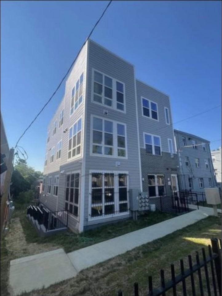 2838 Langston Place Southeast - Photo 5 of 6