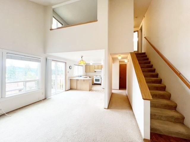 5925 Madrona Avenue Northeast - Photo 3 of 25