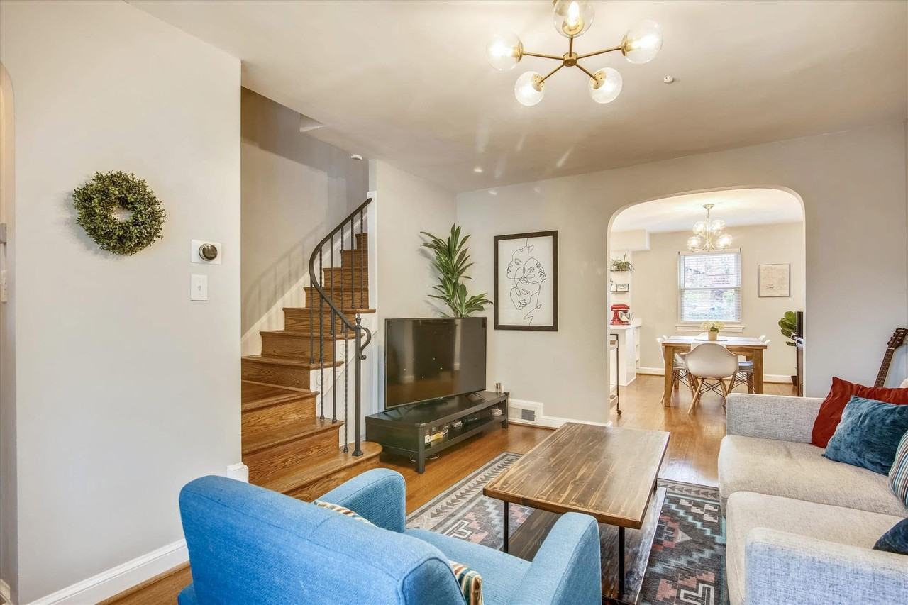 1334 Downing St Ne #1 - Photo 4 of 11