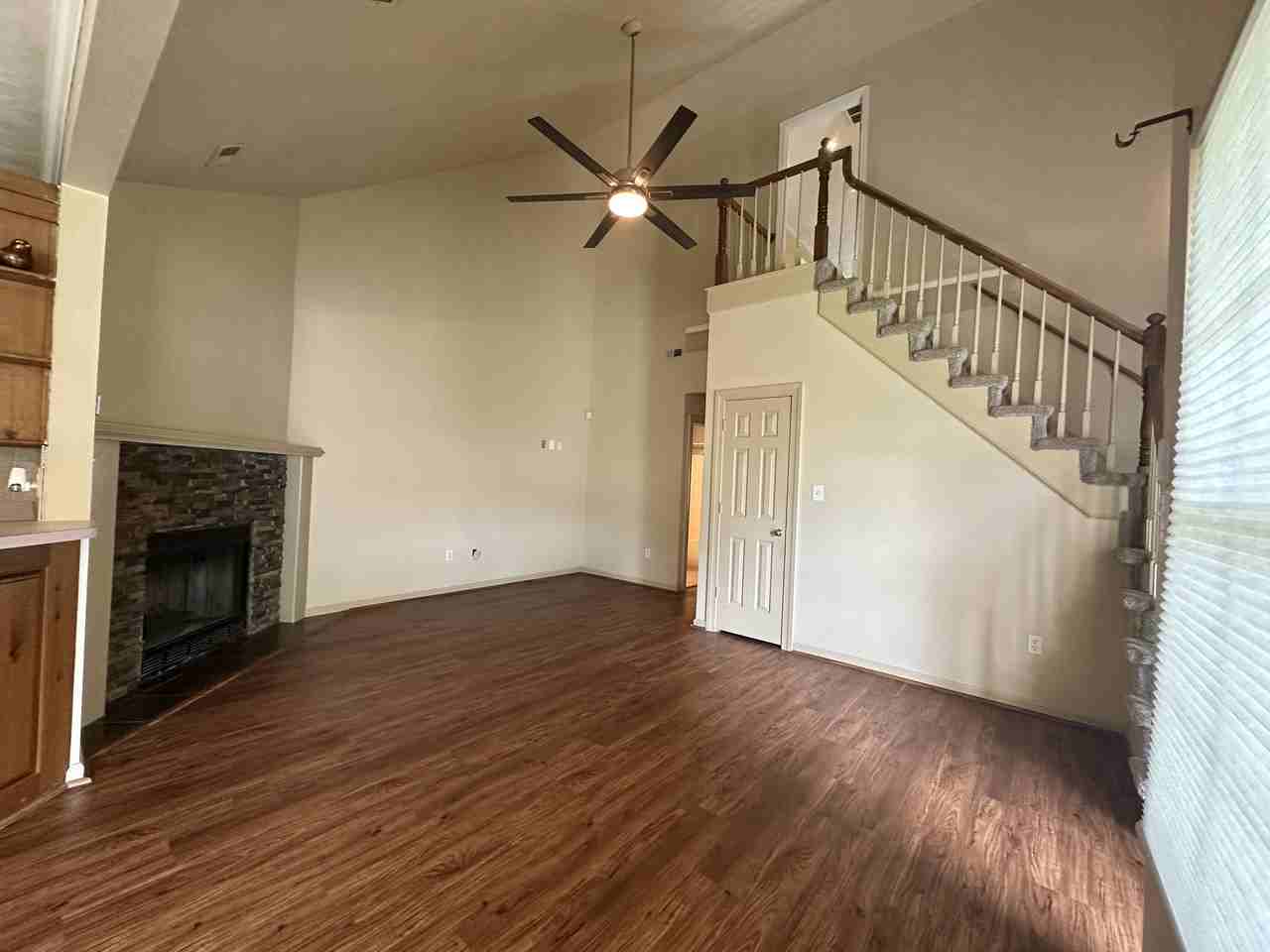 4447 Rivermill Ct #1 - Photo 4 of 26