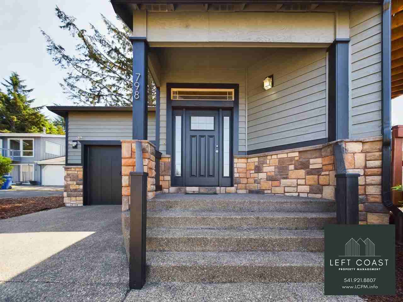 798 Se 37th St #1 - Photo 3 of 20