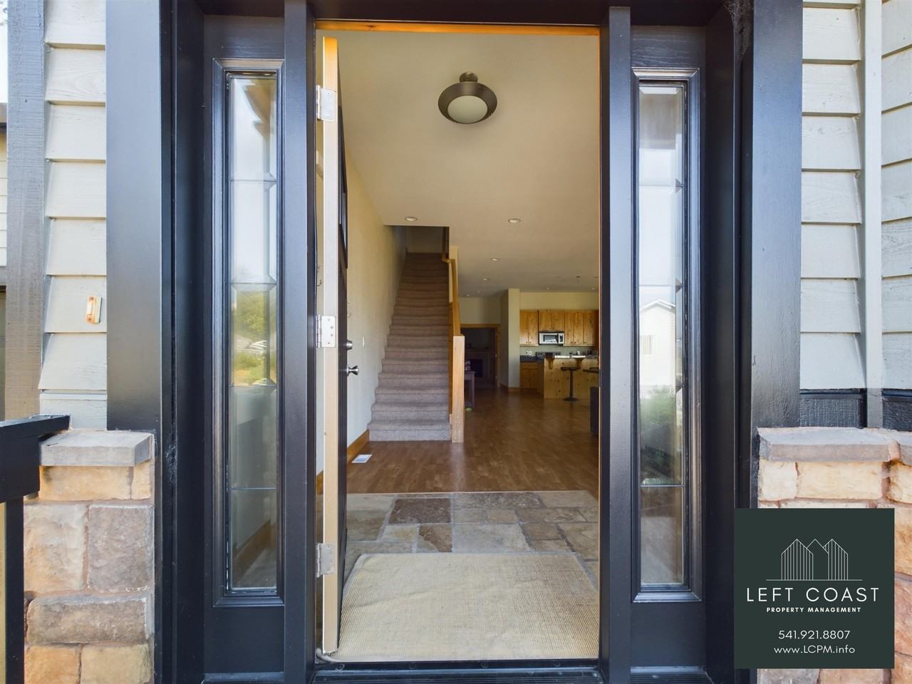 798 Se 37th St #1 - Photo 4 of 20