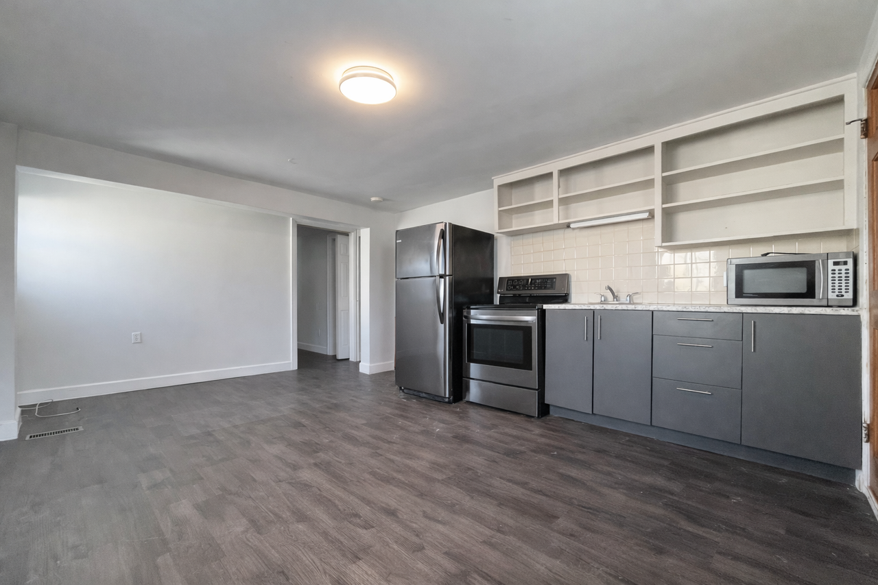 94 Lincoln St #3C - Photo 3 of 9