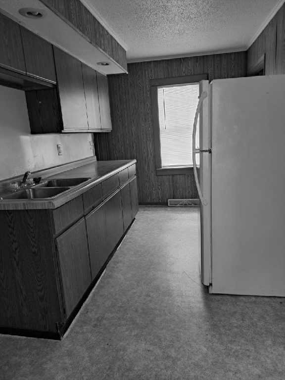 114 W Garfield St #1 - Photo 7 of 11