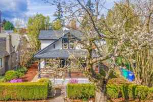 featured image of 4313 N Kerby Ave #1