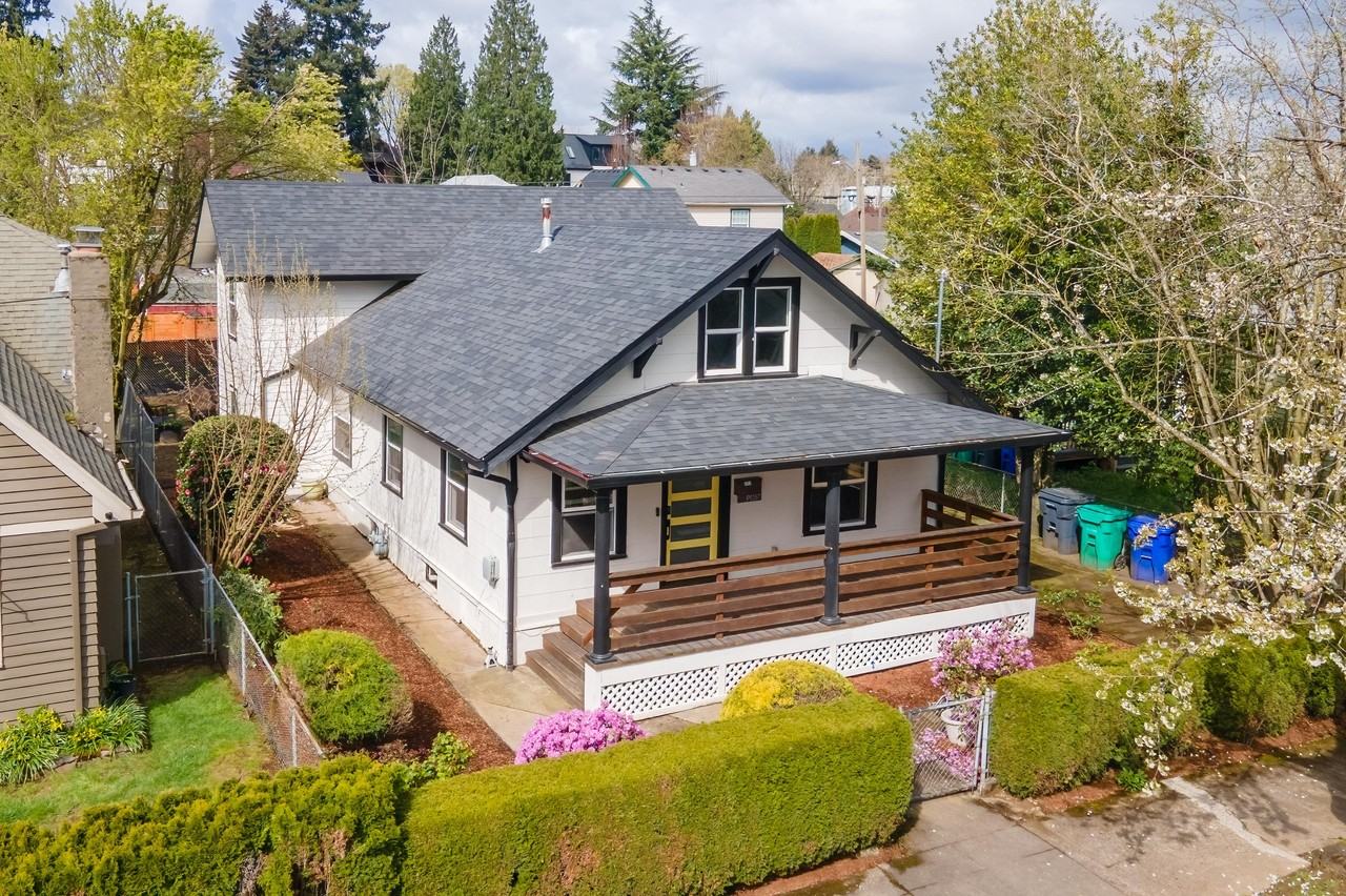 4313 N Kerby Ave #1 - Photo 2 of 37