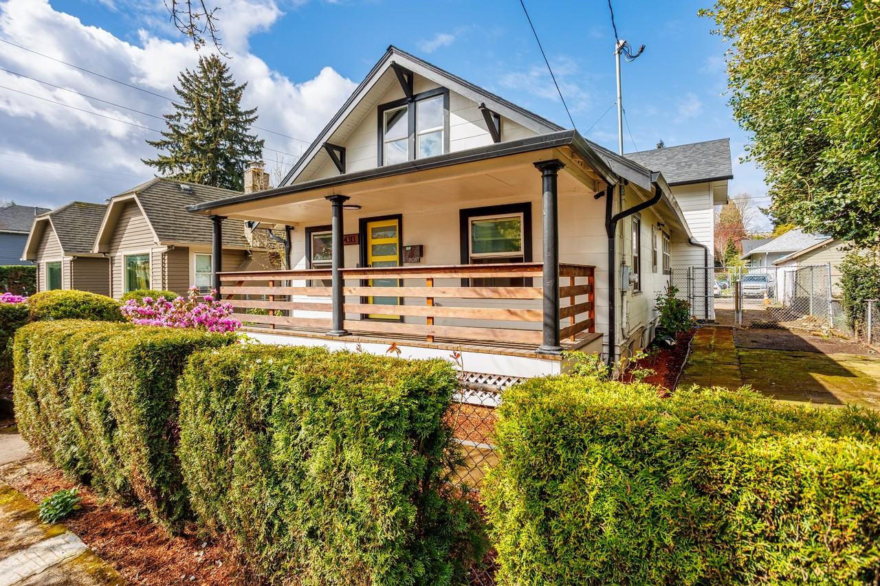 4313 N Kerby Ave #1 - Photo 6 of 37