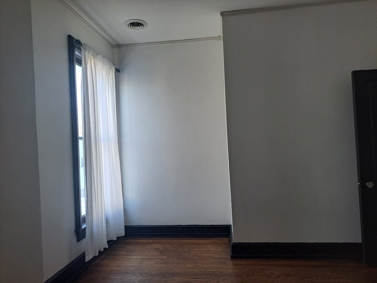 718 West Stephenson Street - 2 Back North #2 - Photo 4 of 11