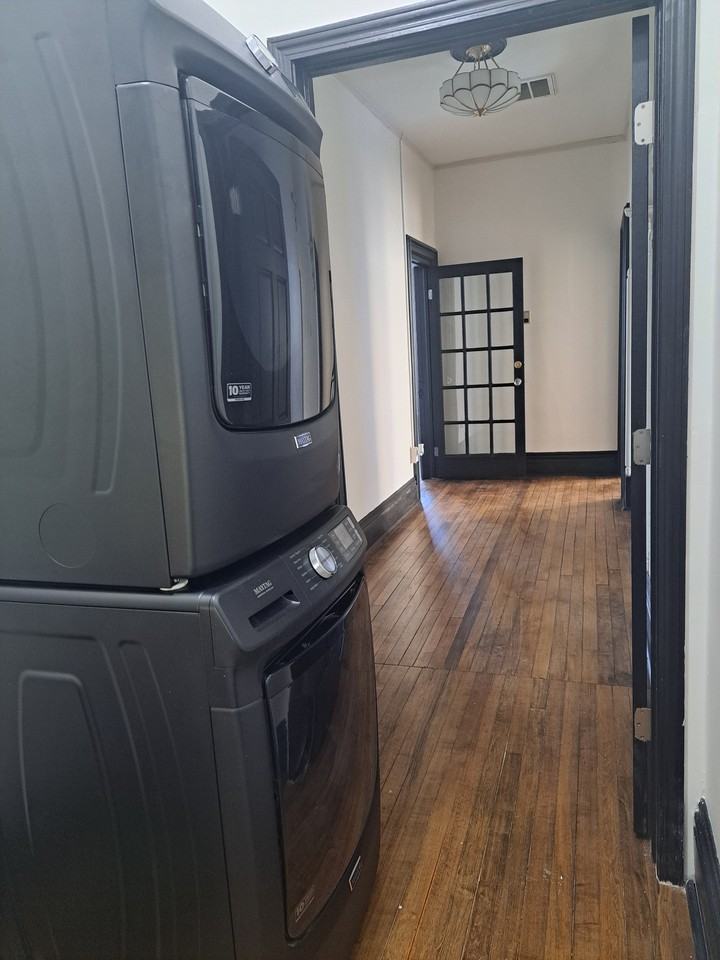 718 West Stephenson Street - 2 Back North #2 - Photo 5 of 11