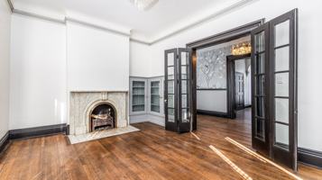 featured image of 718 W Stephenson St Ofc 4