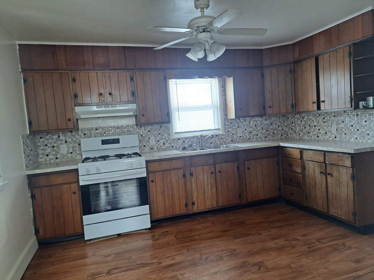 430 West Galena Avenue430 West Galena Avenue430 W. Galena Ave #1 - Photo 5 of 10