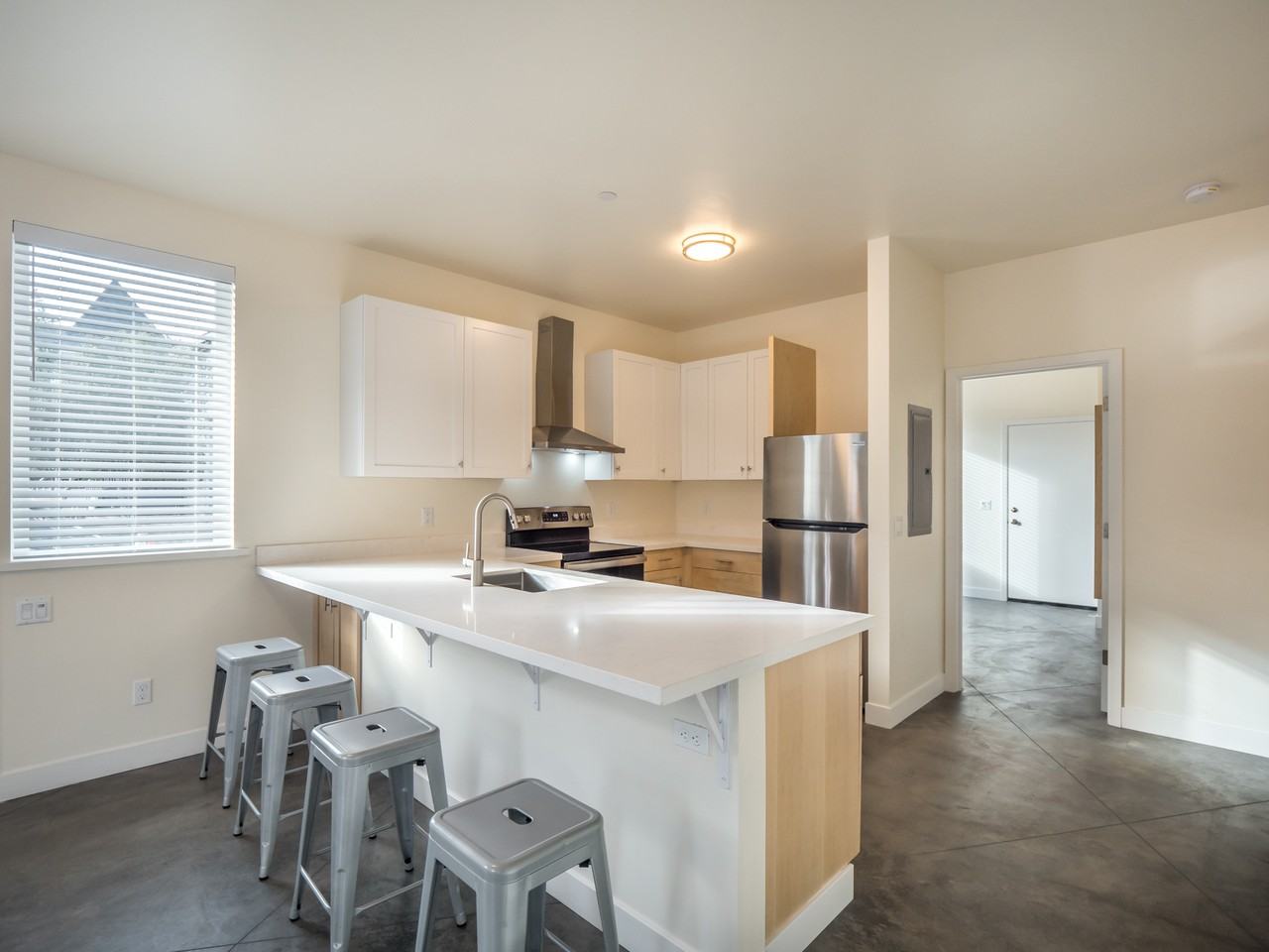 141 Toledo St #141TOLEDO - Photo 4 of 16