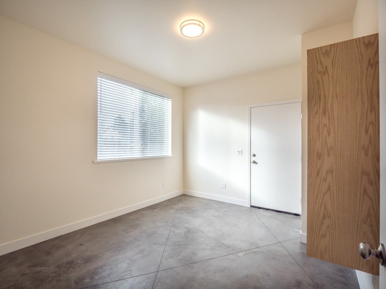 141 Toledo St #141TOLEDO - Photo 7 of 16