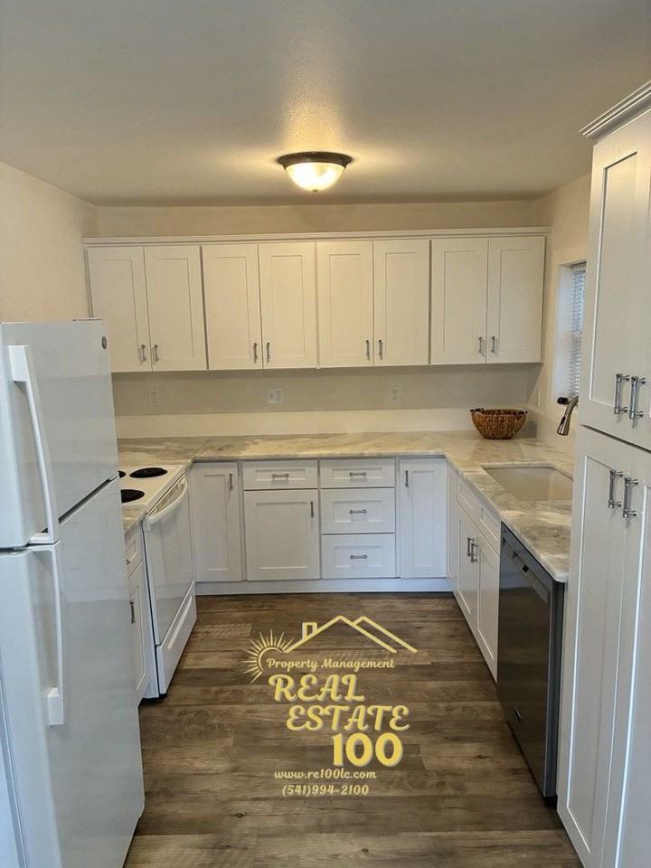 1705 Nw 22nd St #599AND - Photo 5 of 10