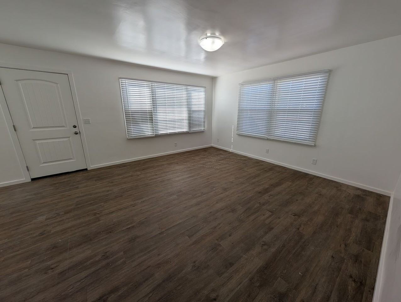 114 N N St - Photo 6 of 12