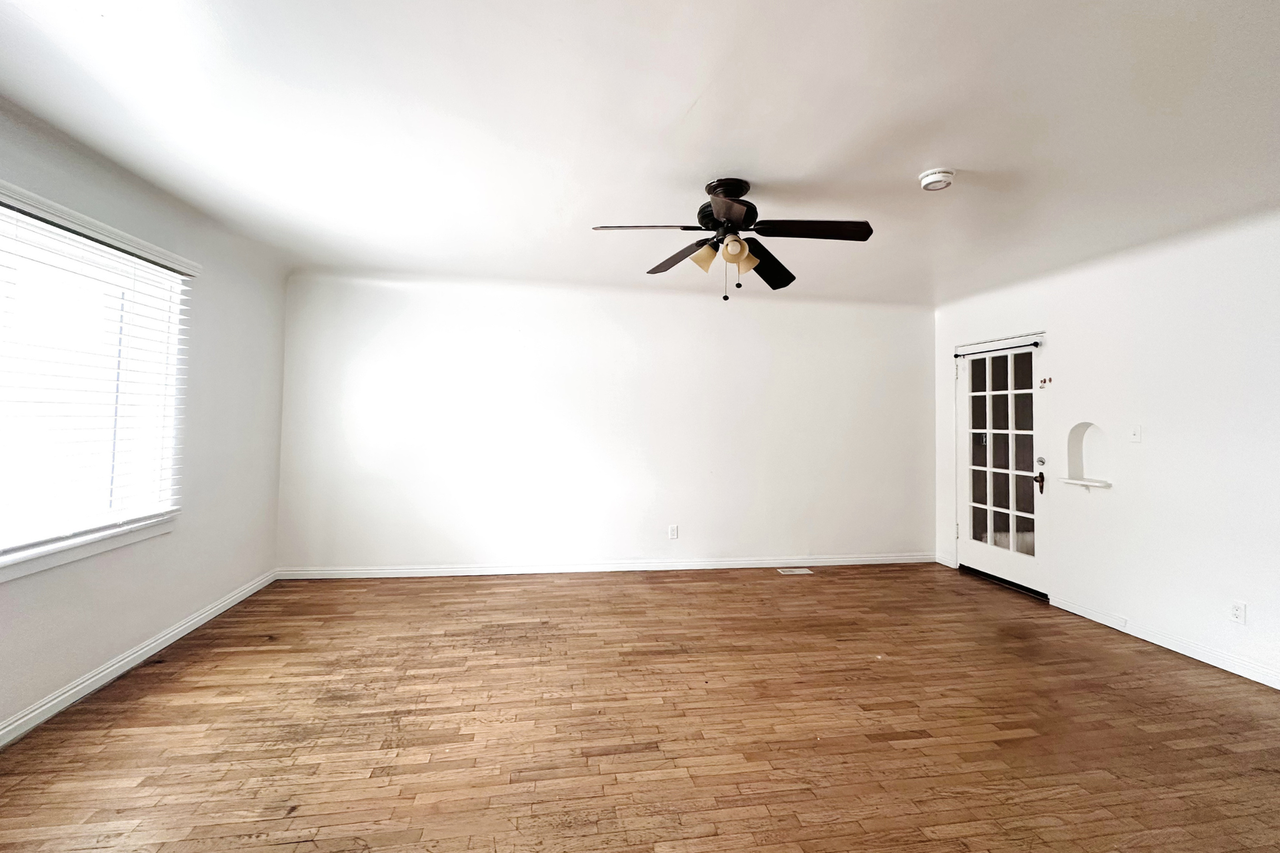 1333 N. Main Street - Photo 6 of 41