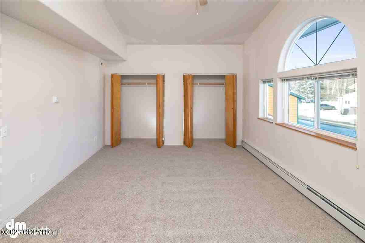 634 E 73rd Ave - Photo 7 of 18