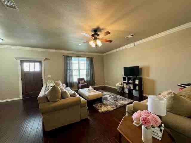 592 N Longfellow Ln - Photo 5 of 20