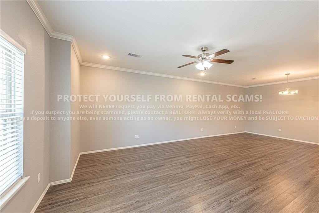 1272 N Corsica Dr - Photo 3 of 20