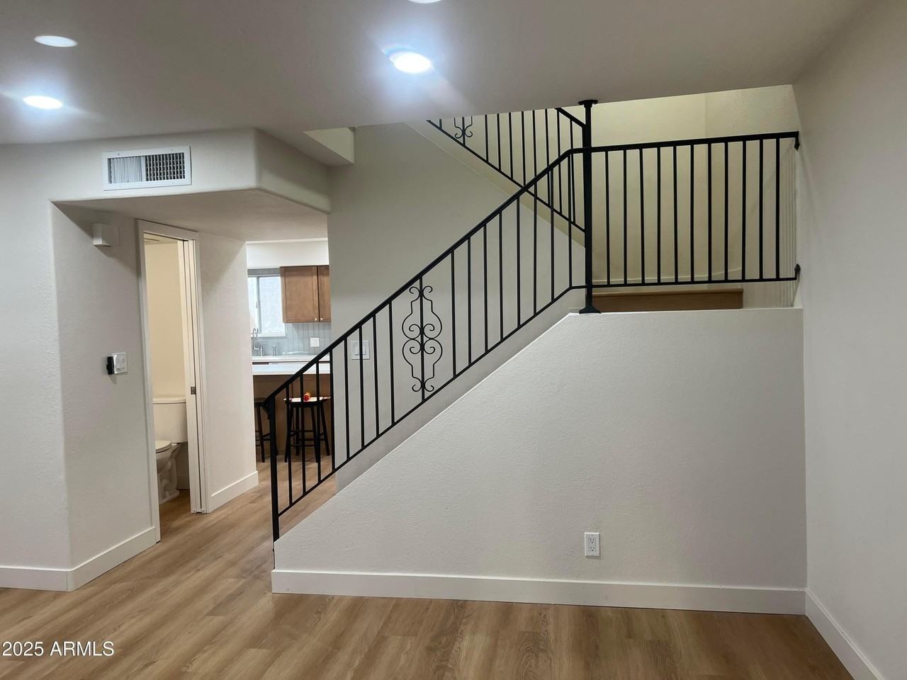 601 E Palo Verde Dr #25 - Photo 7 of 22