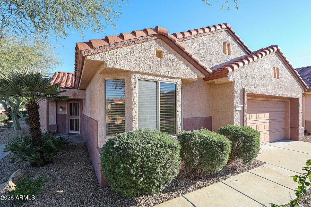 16149 W Quail Creek Ln - Photo 3 of 48