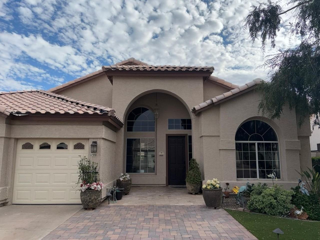 859 W Rawhide Ave - Photo 2 of 47