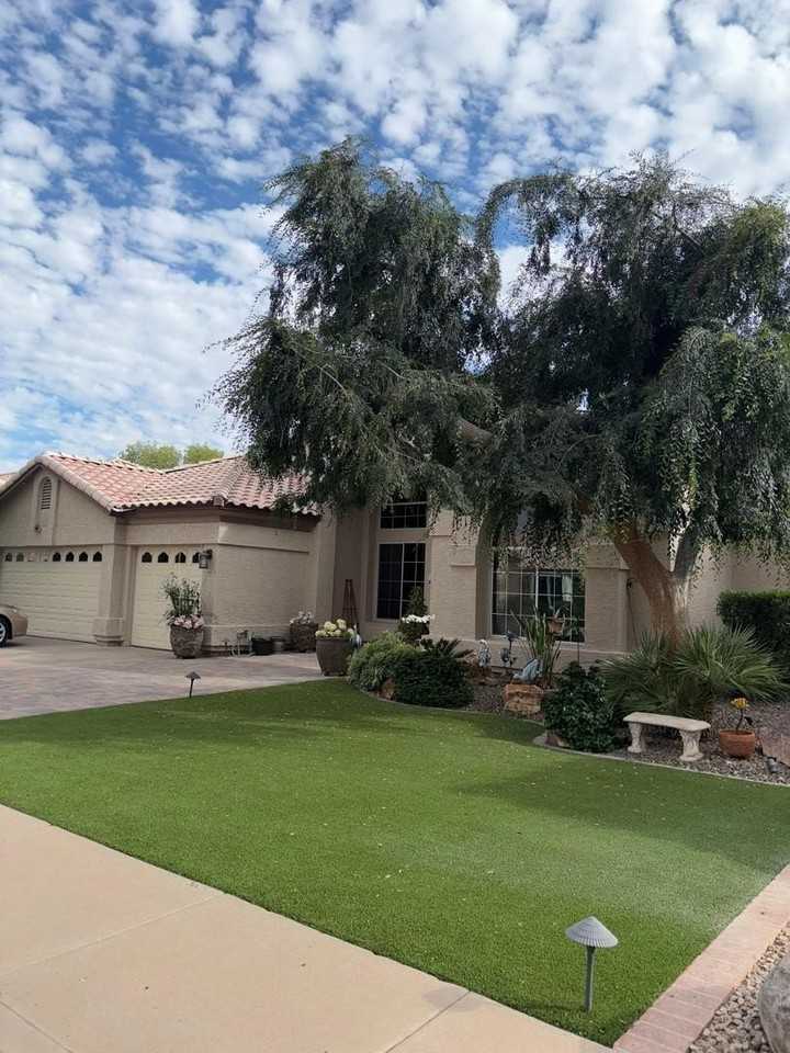 859 W Rawhide Ave - Photo 4 of 47