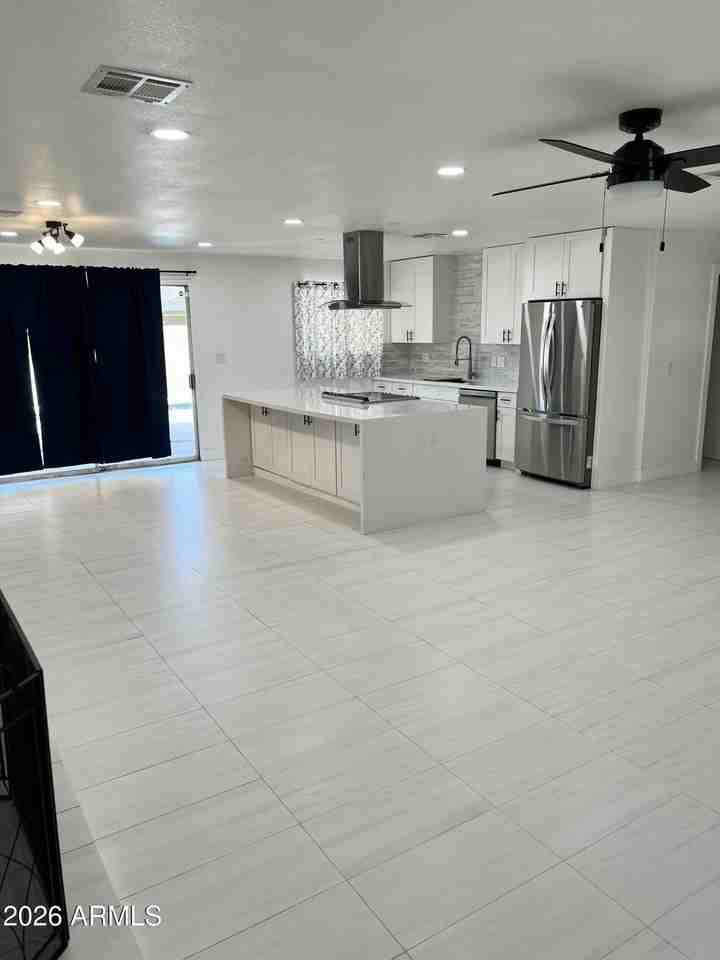 8738 E Starlight Way - Photo 2 of 12