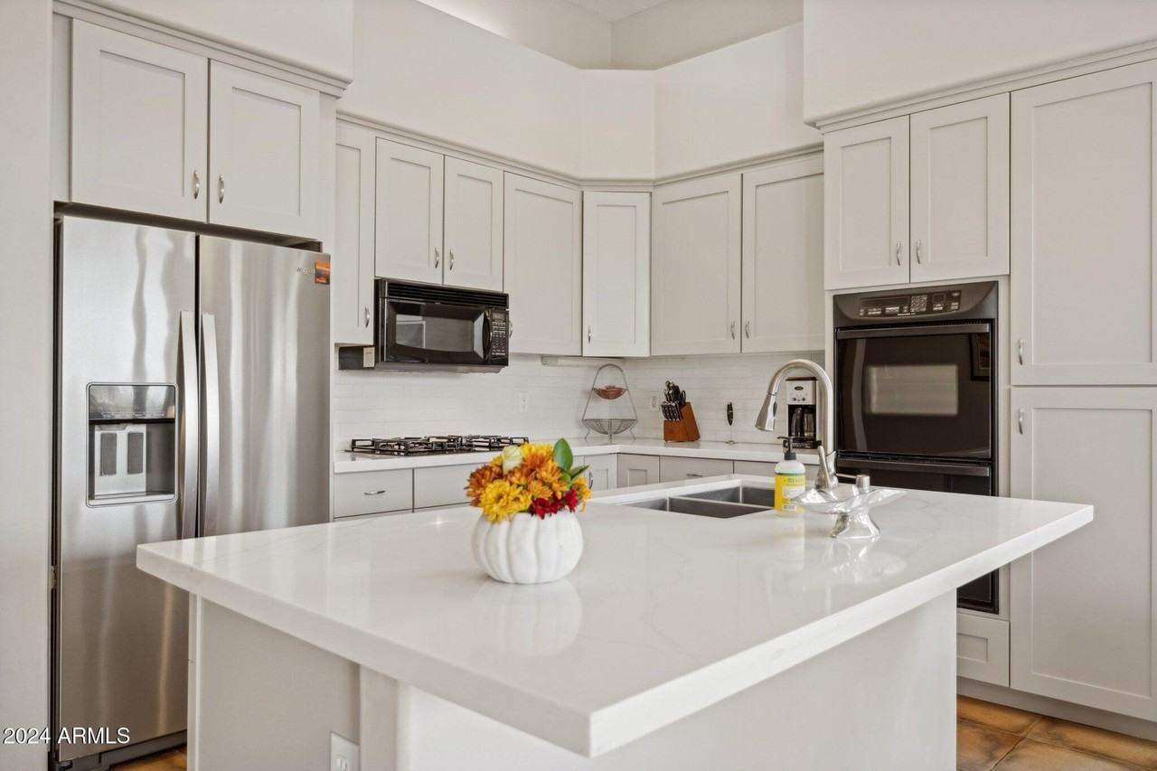 28504 N 108th Way - Photo 5 of 32