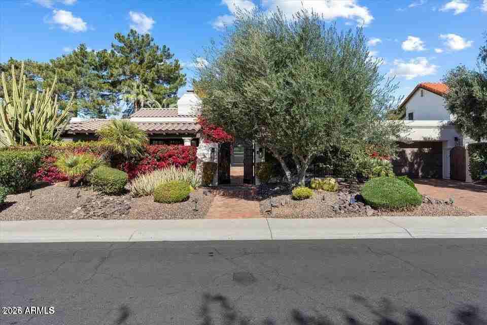 9836 E Topaz Dr - Photo 7 of 28