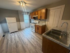 1729 N Warren Ave - Photo 1 of 1