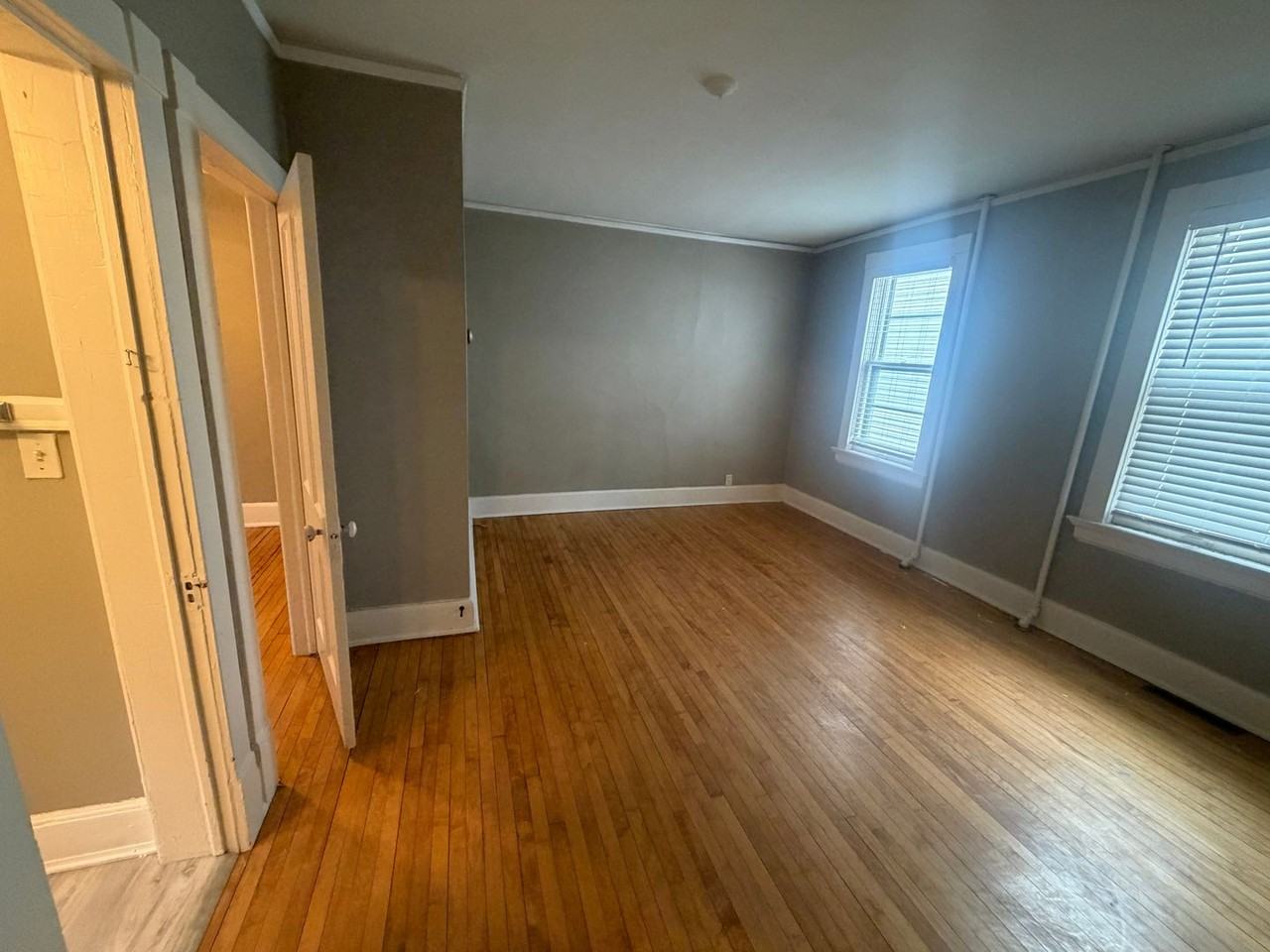 1729 N Warren Ave - Photo 6 of 16
