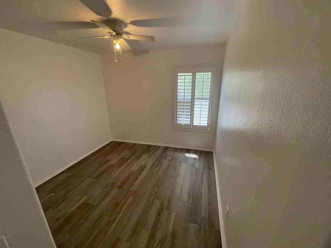 2460 E Whitten St - Photo 6 of 15