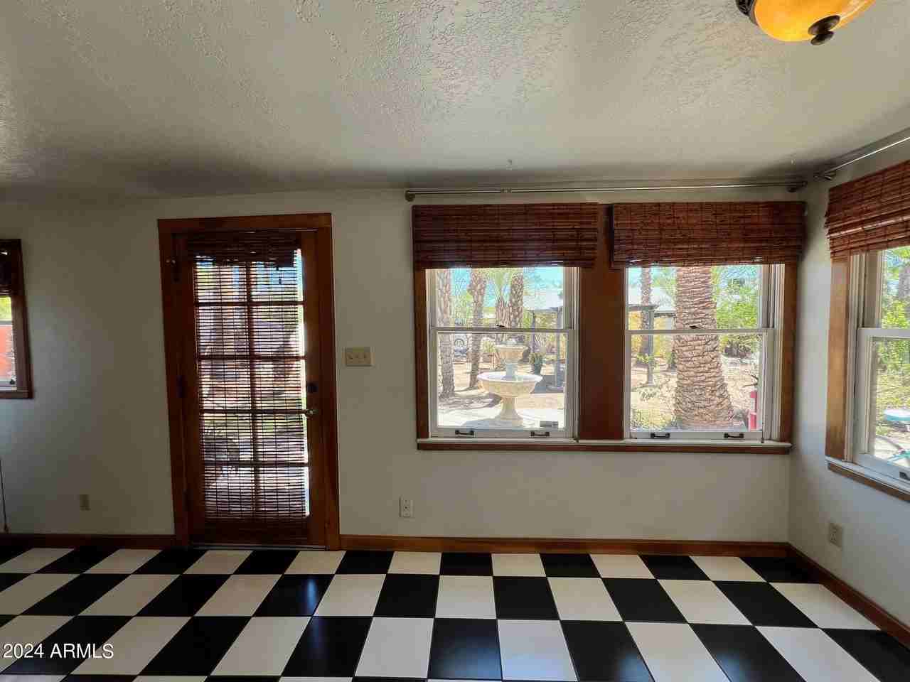 902 E Palm Ln Apt A - Photo 6 of 30