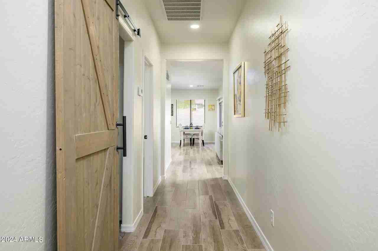 17618 W Crocus Dr - Photo 7 of 34