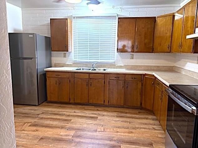 11429 N 83rd Ave Unit 2 - Photo 5 of 13