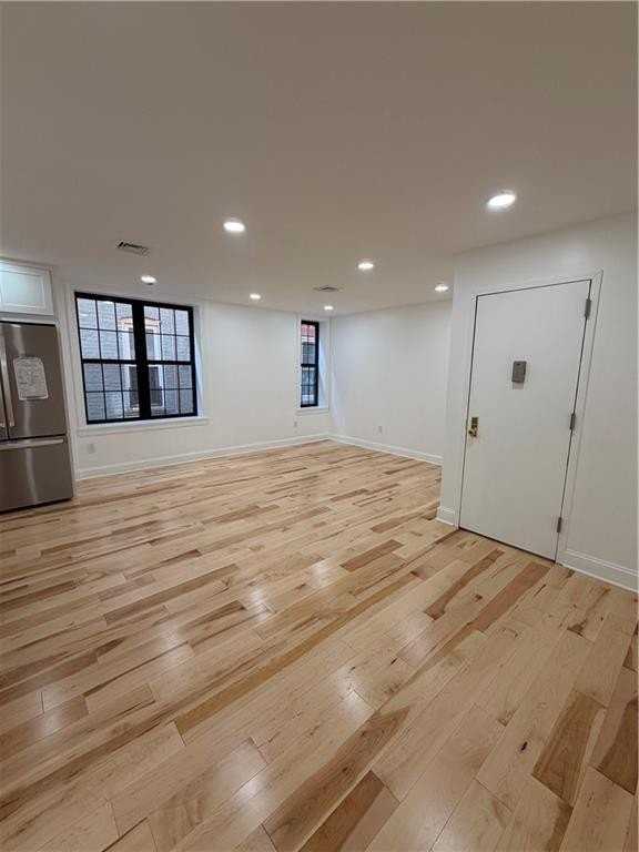 550 Jamaica Ave #2 - Photo 5 of 10