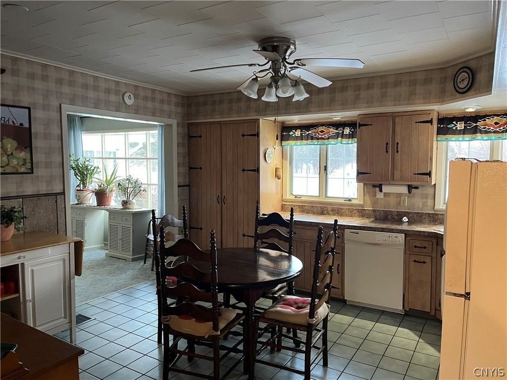 2709 King Rd - Photo 4 of 24