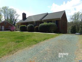 127 Buckingham Cir #A - Photo 1 of 1