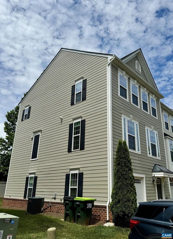 2518 Avemore Pond Rd - Photo 3 of 31