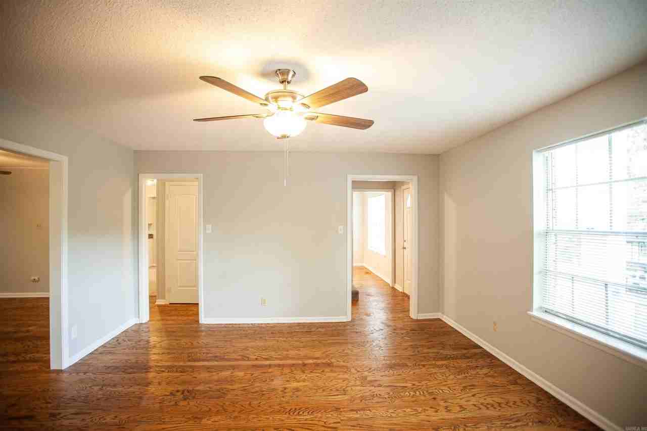 23 Greenview Cir - Photo 5 of 29