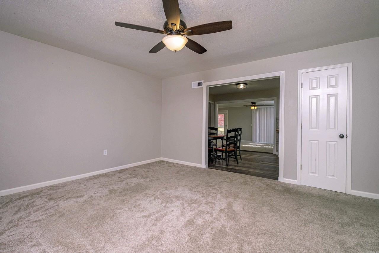 3508 Salem Rd #RD - Photo 3 of 37