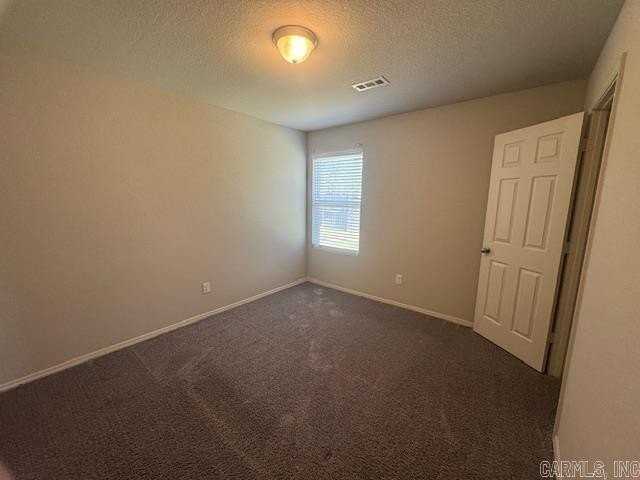 6400 Amalie Dr - Photo 5 of 13