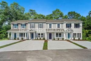 featured image of 215 Banbury Ln