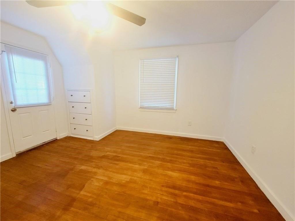 346 Louisiana Ave - Photo 4 of 15