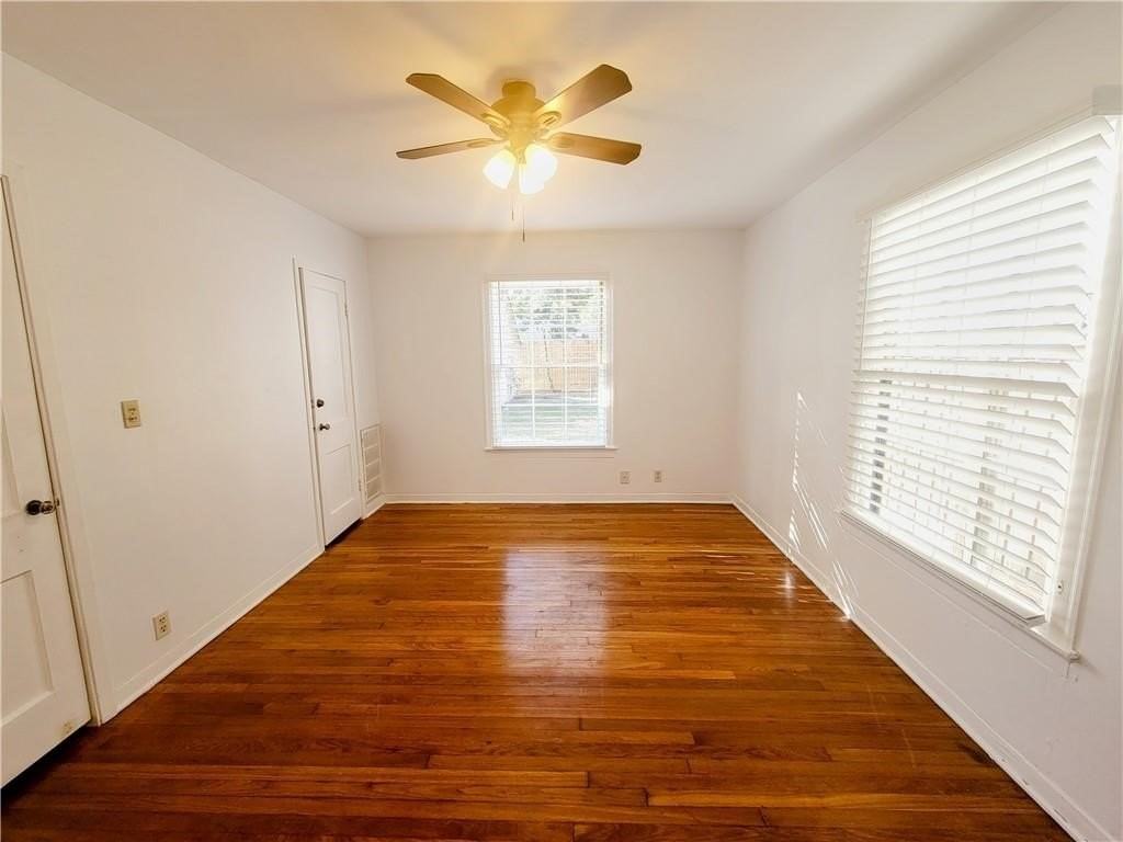 346 Louisiana Ave - Photo 7 of 15