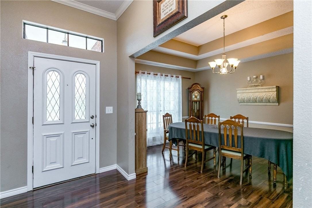 4905 Kerrville Dr - Photo 2 of 15