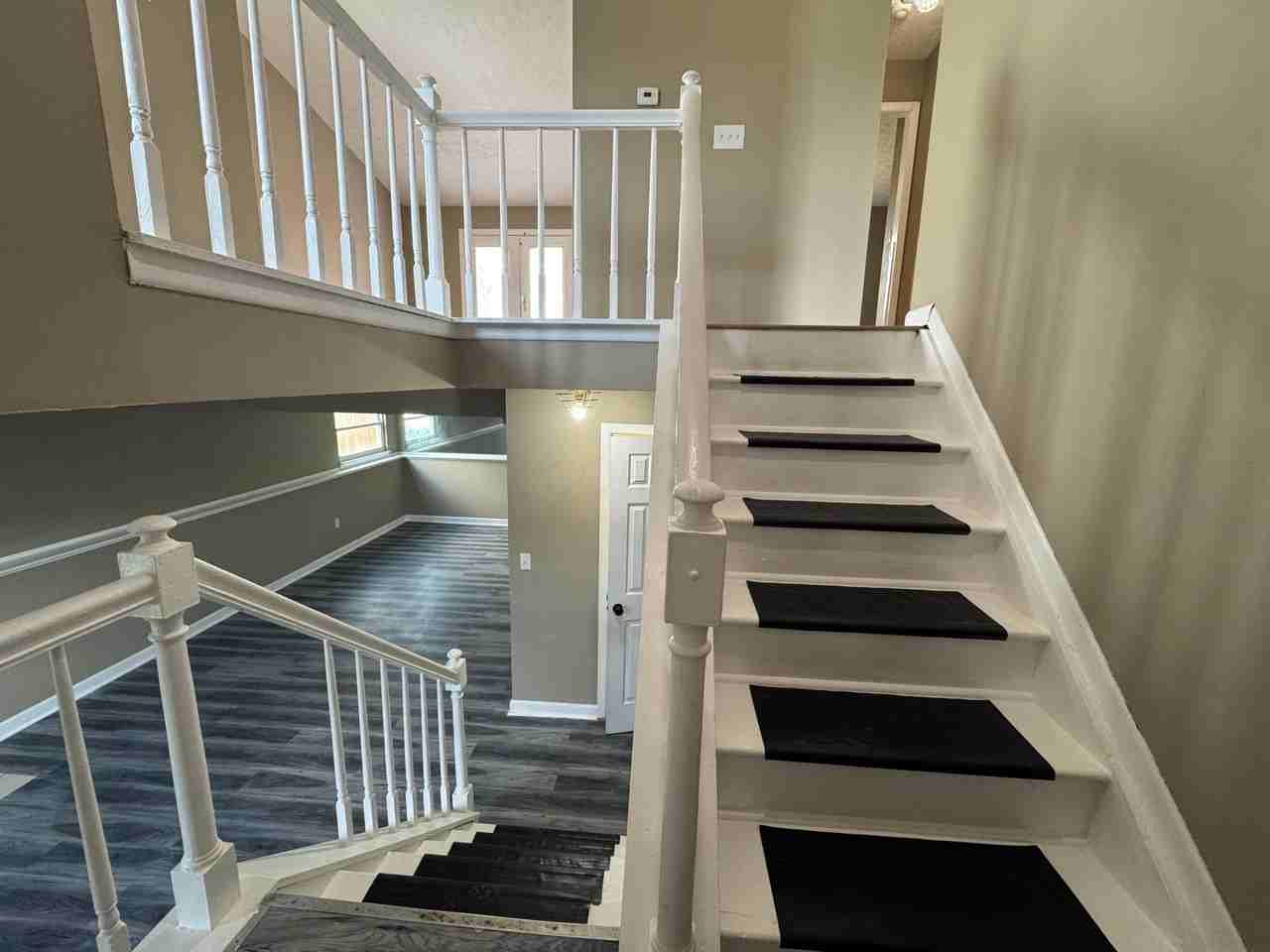 3124 Creighton Pl - Photo 5 of 32